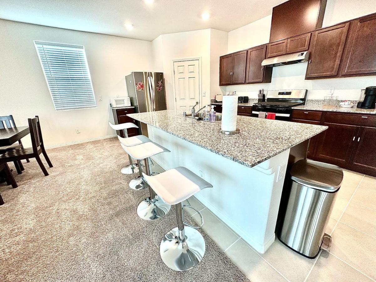 Spacious House, 5 Bedrooms, Sleeps 12, Near Las Vegas Strip And Airport 外观 照片