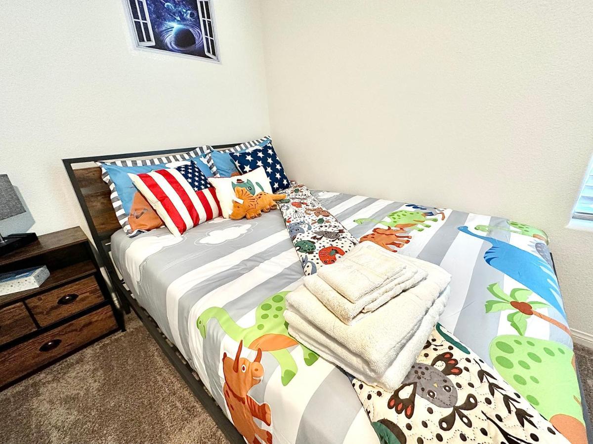 Spacious House, 5 Bedrooms, Sleeps 12, Near Las Vegas Strip And Airport 外观 照片